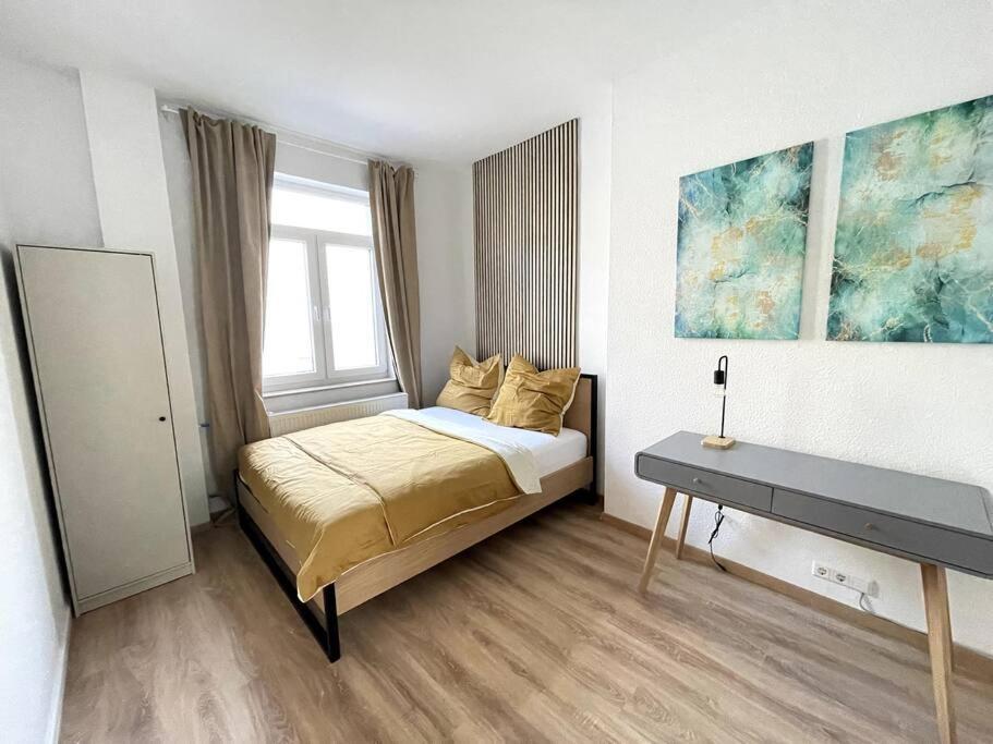150Qm - 5 Rooms - Free Parking - Mallibase Apartments Hannover Buitenkant foto