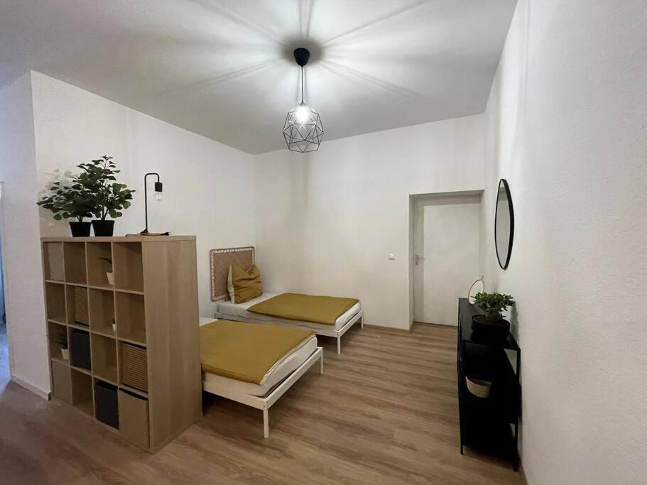 150Qm - 5 Rooms - Free Parking - Mallibase Apartments Hannover Buitenkant foto