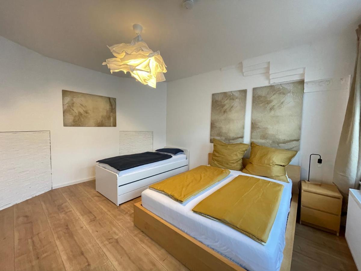 150Qm - 5 Rooms - Free Parking - Mallibase Apartments Hannover Buitenkant foto