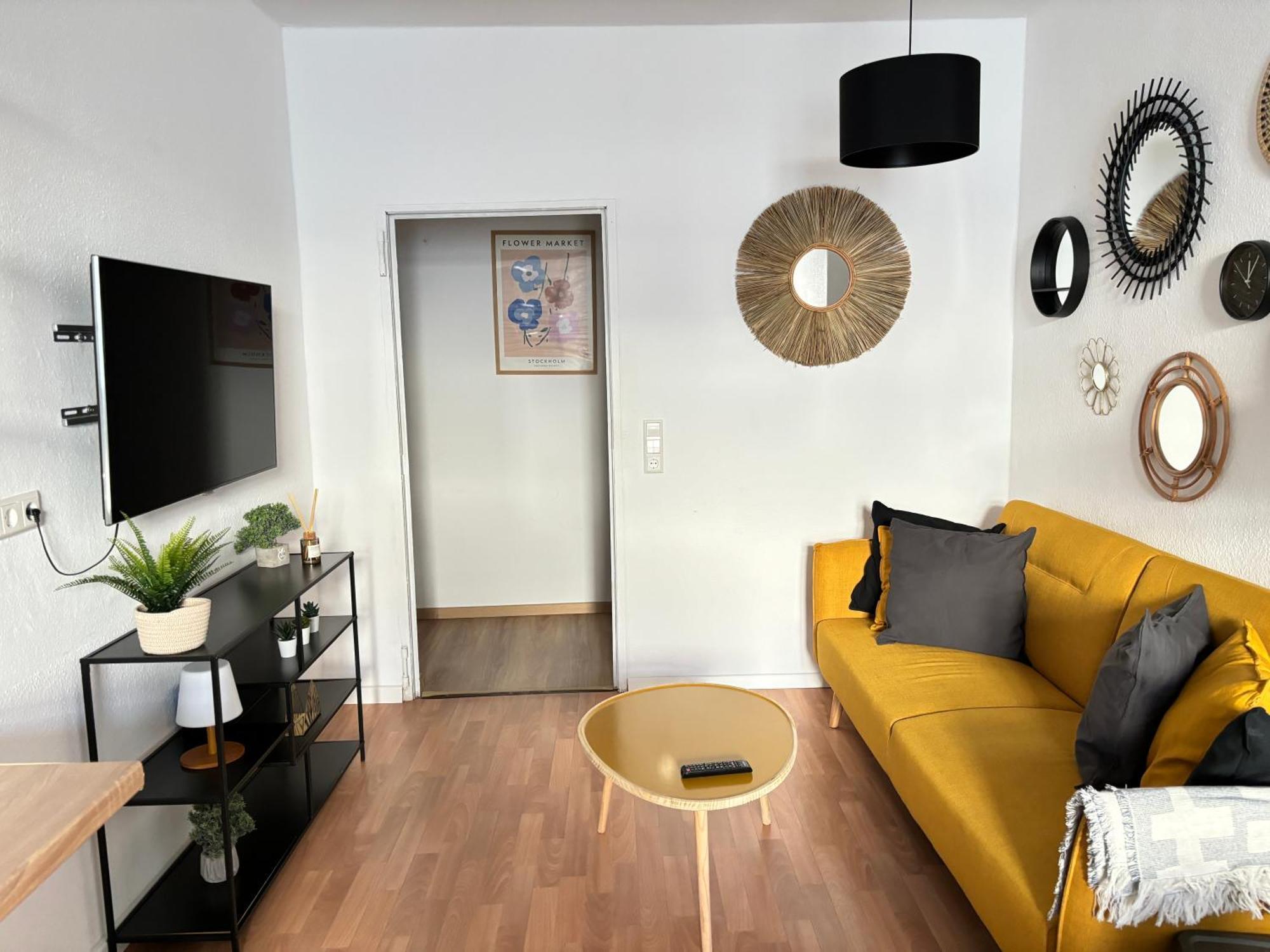 150Qm - 5 Rooms - Free Parking - Mallibase Apartments Hannover Buitenkant foto