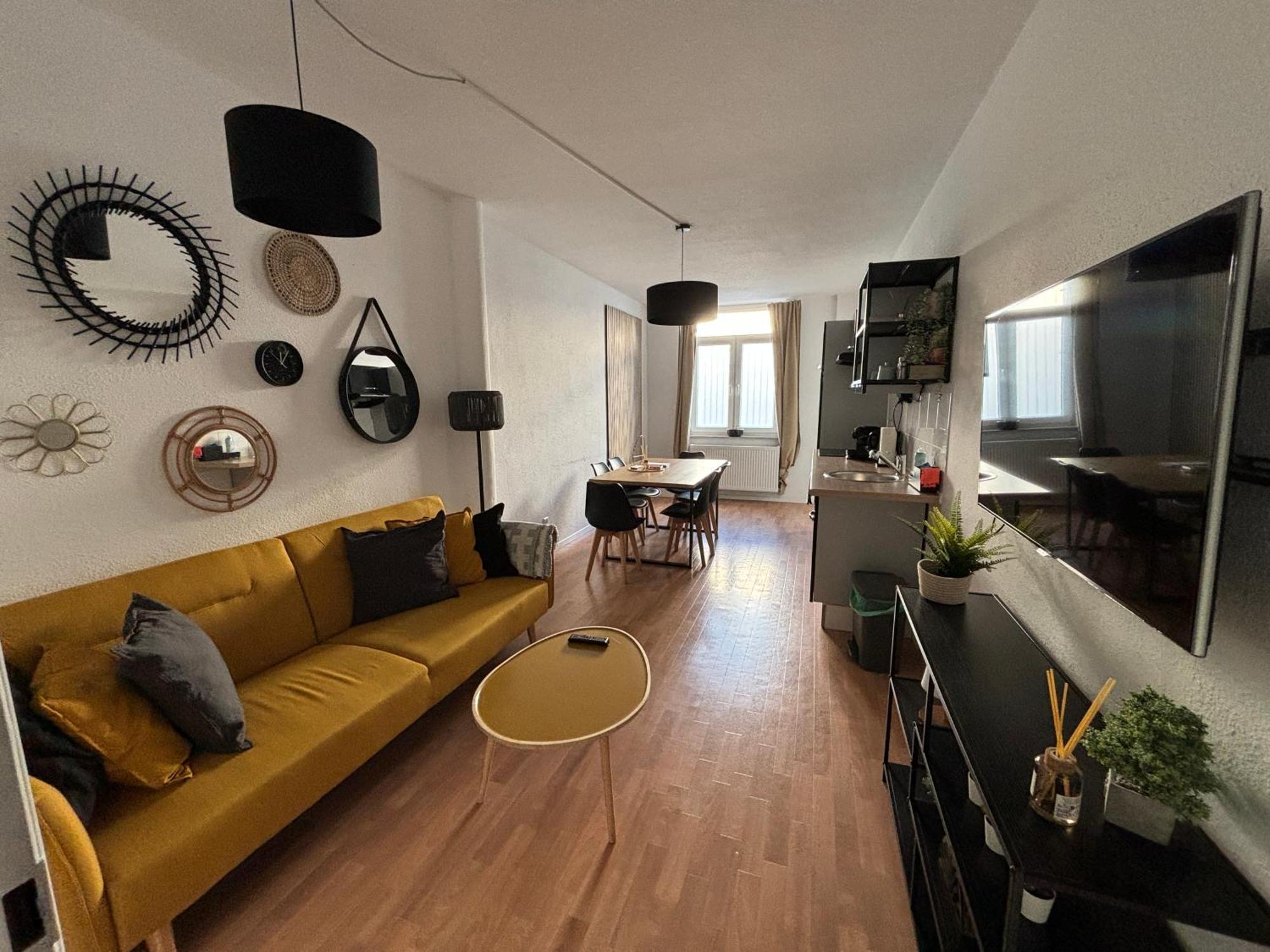 150Qm - 5 Rooms - Free Parking - Mallibase Apartments Hannover Buitenkant foto